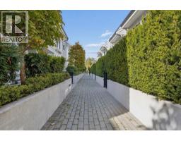 12 1133 Ridgewood Drive, North Vancouver, BC V7R0A4 Photo 37