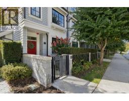 12 1133 Ridgewood Drive, North Vancouver, BC V7R0A4 Photo 39