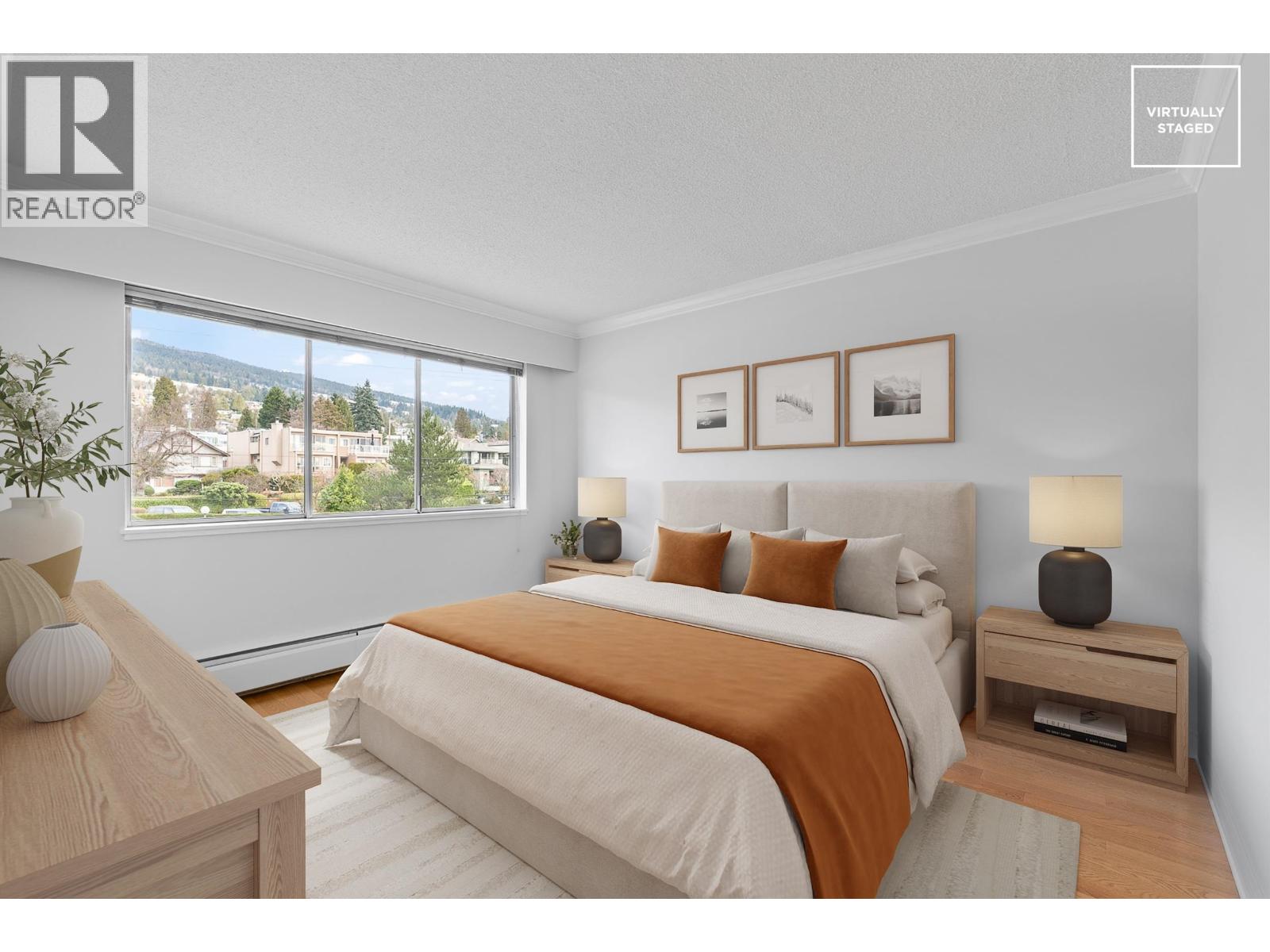 203 150 24TH STREET, West Vancouver