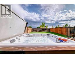 313 Walgrove Terrace Se, Calgary, AB T2X4E8 Photo 33