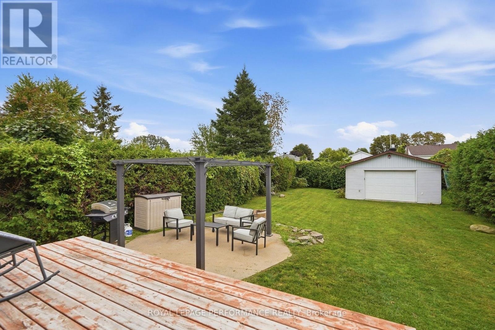 493 CATHERINE STREET - Image 25