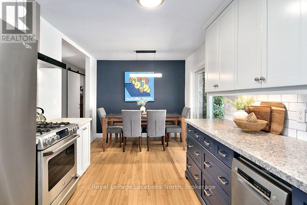 32 NAPIER STREET E, Blue Mountains — photo 8