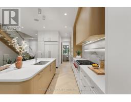 Family room - 108 Heath Street W, Toronto, ON M4V1T6 Photo 14
