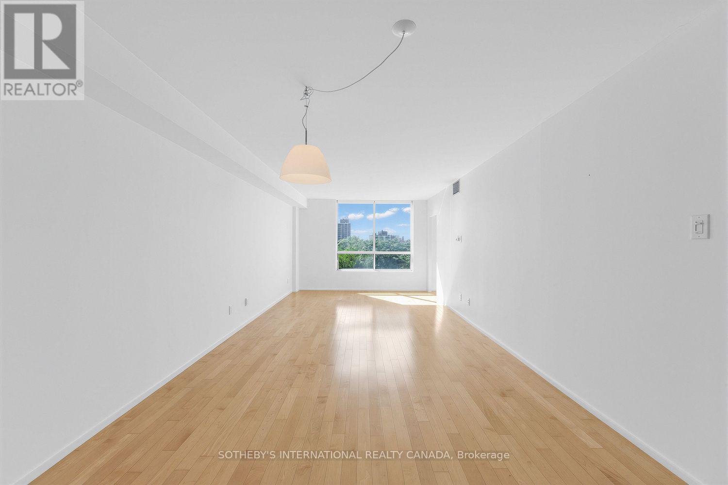 Photo of 708 - 95 PRINCE ARTHUR AVENUE
