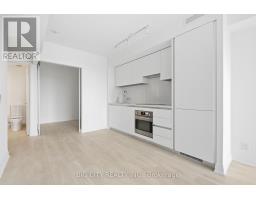 701 - 25 Frederick Todd Way, Toronto, ON M4G0E8 Photo 6