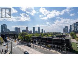 712 - 27 Bathurst Street, Toronto, ON M5V0R1 Photo 9