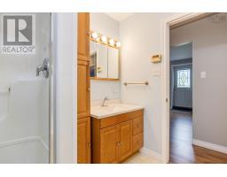 20 Bell Street, Lake Echo, NS B2Z1M8 Photo 18