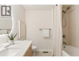 4 Kingsland Villas Sw, Calgary, AB T2V5J9 Photo 33