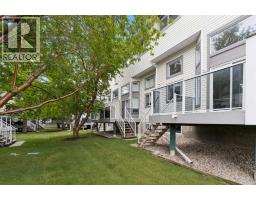 4 Kingsland Villas Sw, Calgary, AB T2V5J9 Photo 45