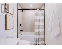 617 - 1050 Eastern Avenue, Toronto, ON M4L1A8 Photo 17