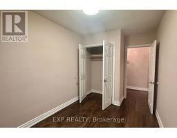 69 Hollyhedge Drive, Toronto, ON M1J1X4 Photo 11
