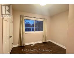 69 Hollyhedge Drive, Toronto, ON M1J1X4 Photo 9