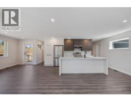 1963 Wilfred Rd, Black Creek, BC V9J1J8 Photo 13