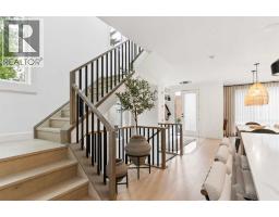 2pc Bathroom - 515 18 Street Nw, Calgary, AB T2N2G6 Photo 10