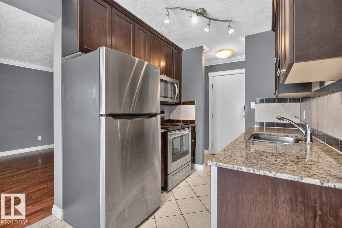 #402 10625 83 AV NW - Image 3