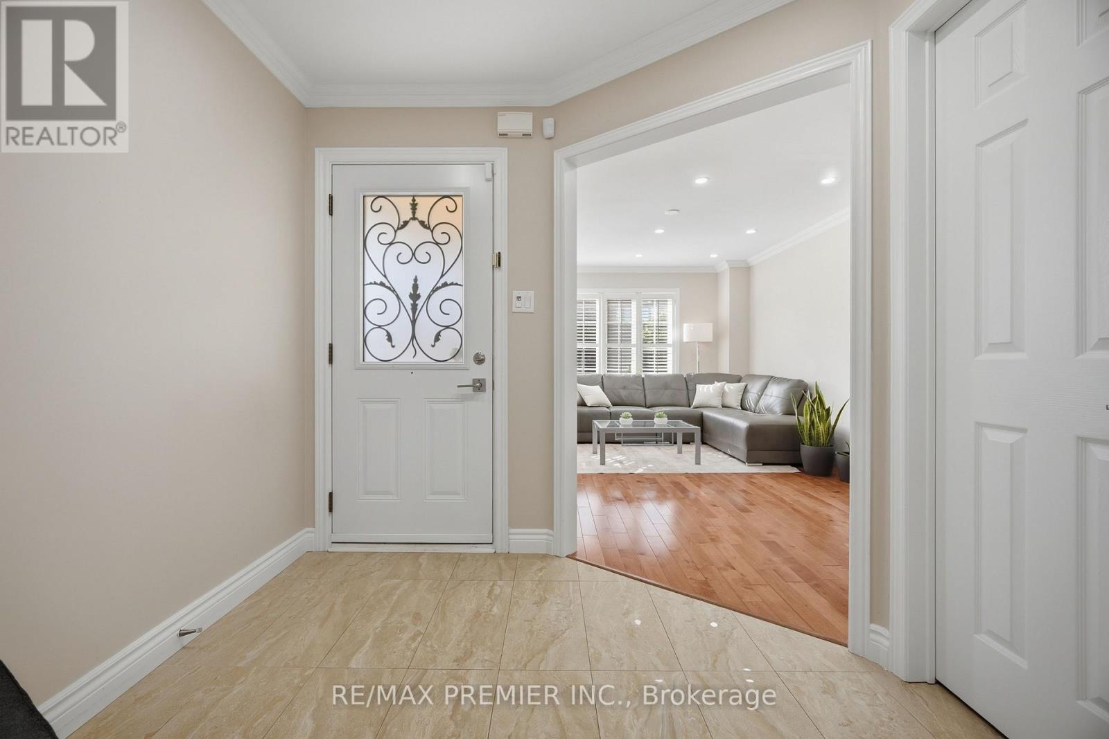 66 - 102 PINEDALE GATE, Vaughan (East Woodbridge) — photo 3