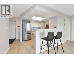 505 930 Yates St, Victoria, BC V8V4Z3 Photo 11