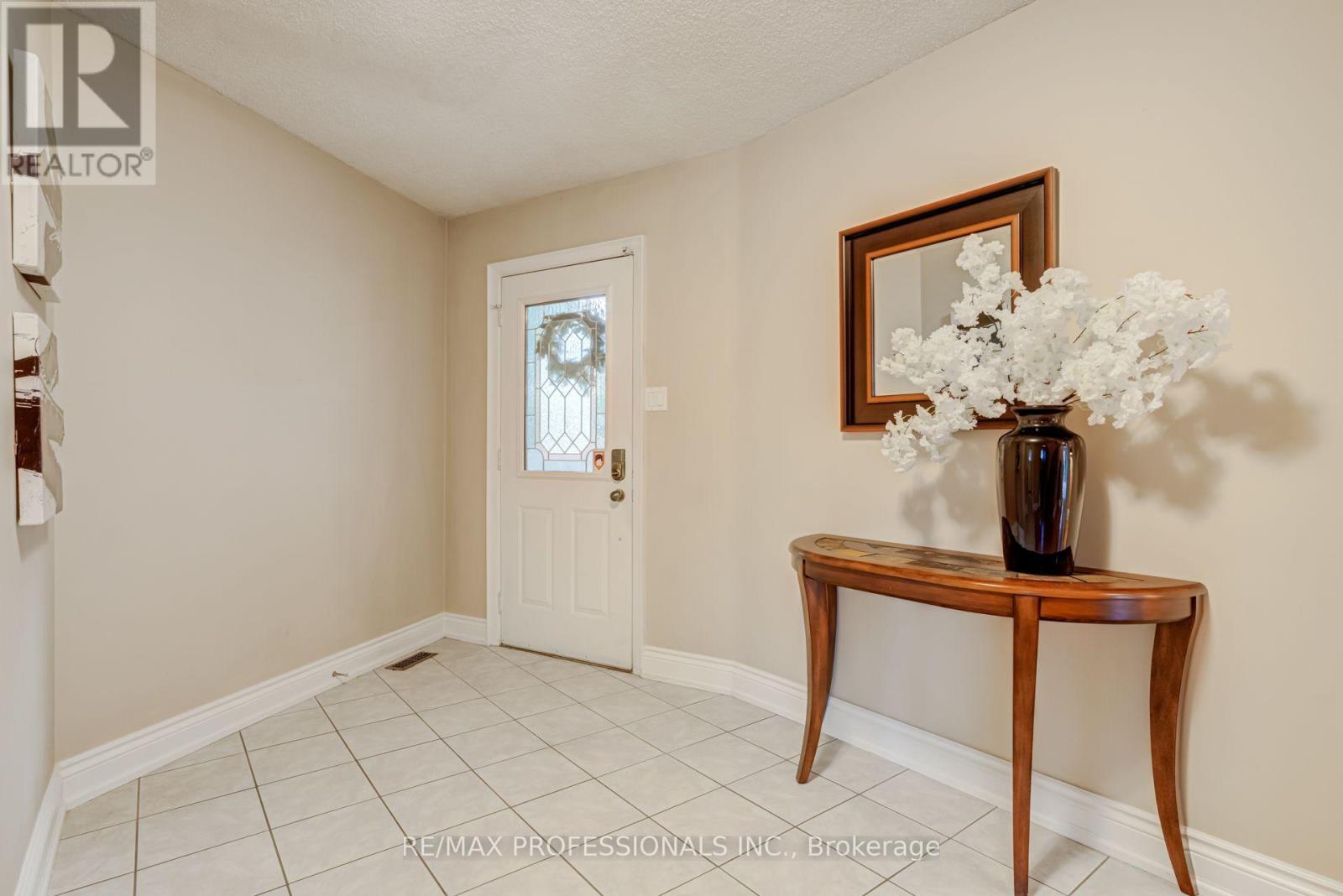 Photo of 4357 POLTAVA CRESCENT
