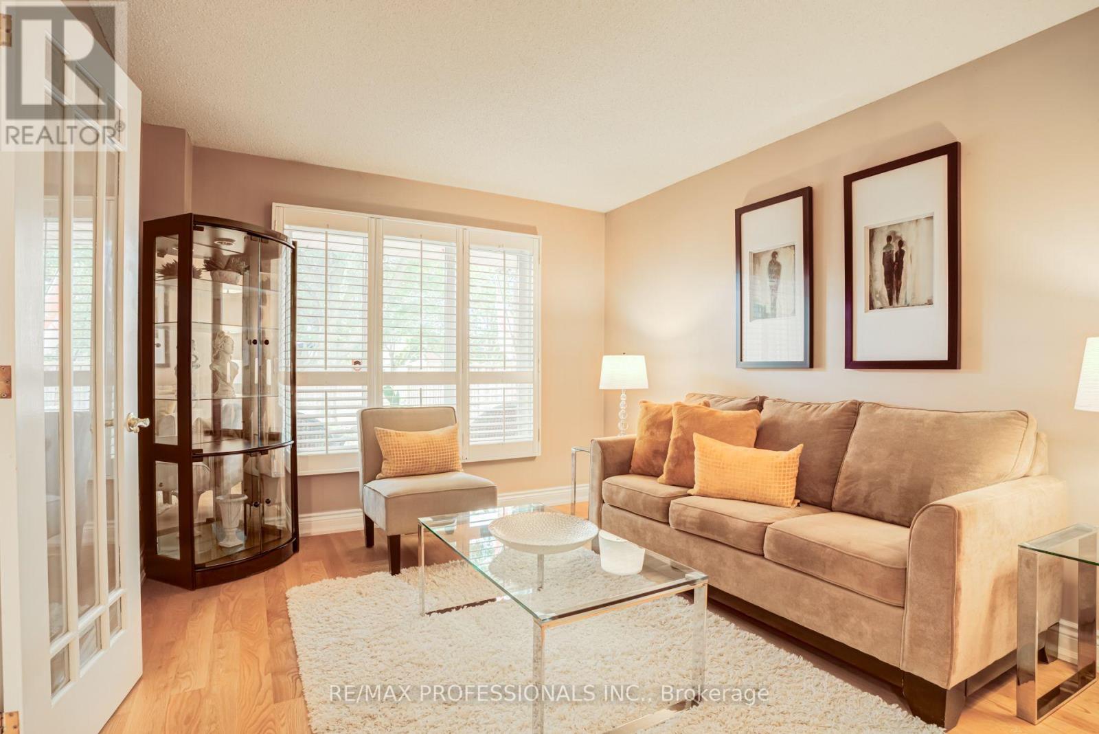 Photo of 4357 POLTAVA CRESCENT