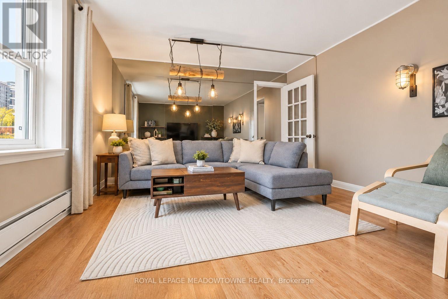 #15 1351 LAKESHORE ROAD - 13