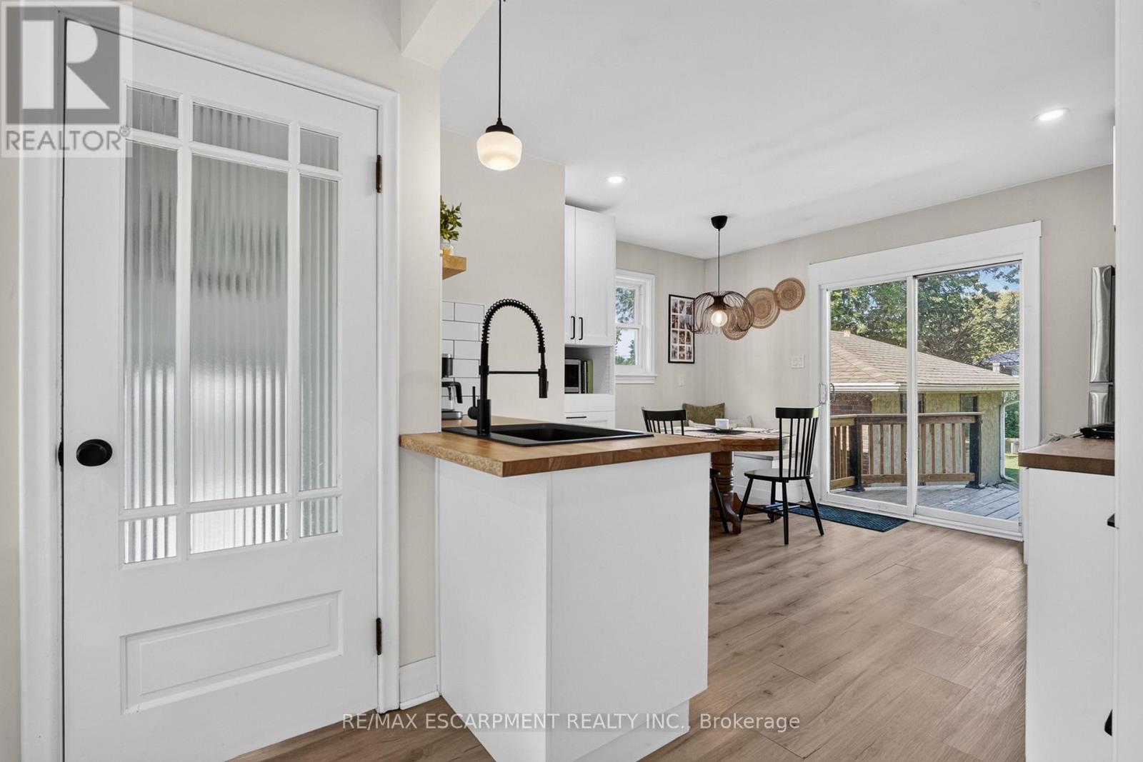 158 HOMEWOOD AVENUE - 20