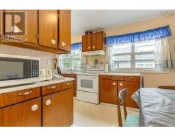 4pc Bathroom - 31 Auburn Avenue, Halifax, NS B3R1K4 Photo 7