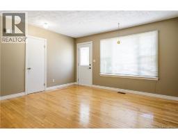 4pc Bathroom - 9 First Avenue, Moncton, NB E1C7W9 Photo 9