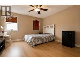 4pc Bathroom - 10024 96 Avenue, Grande Prairie, AB T8V0M3 Photo 7