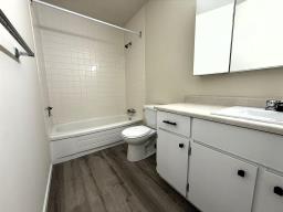 303 460 Kenaston Boulevard, Winnipeg, MB R3N1Z1 Photo 11