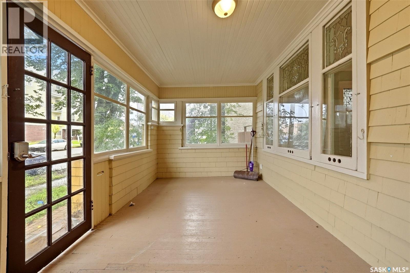 2256 Angus STREET - Image 15