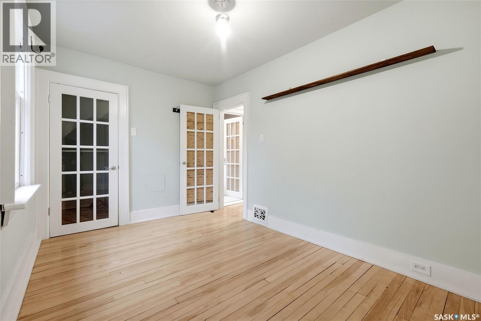 2256 Angus STREET - 24