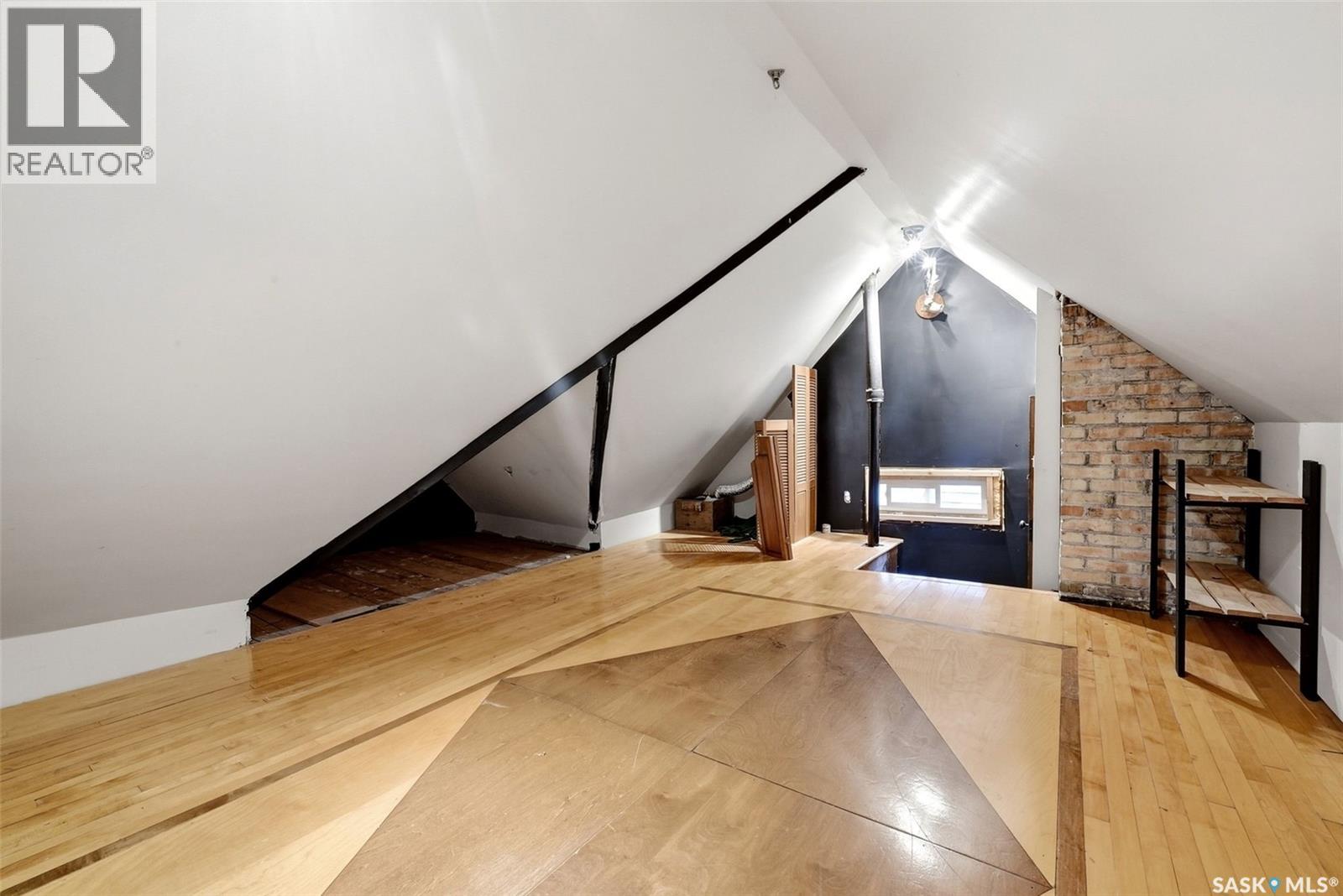 2256 Angus STREET - 29