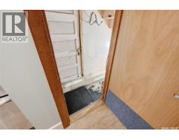 2256 Angus Street, Regina, SK S4T2A2 Photo 30