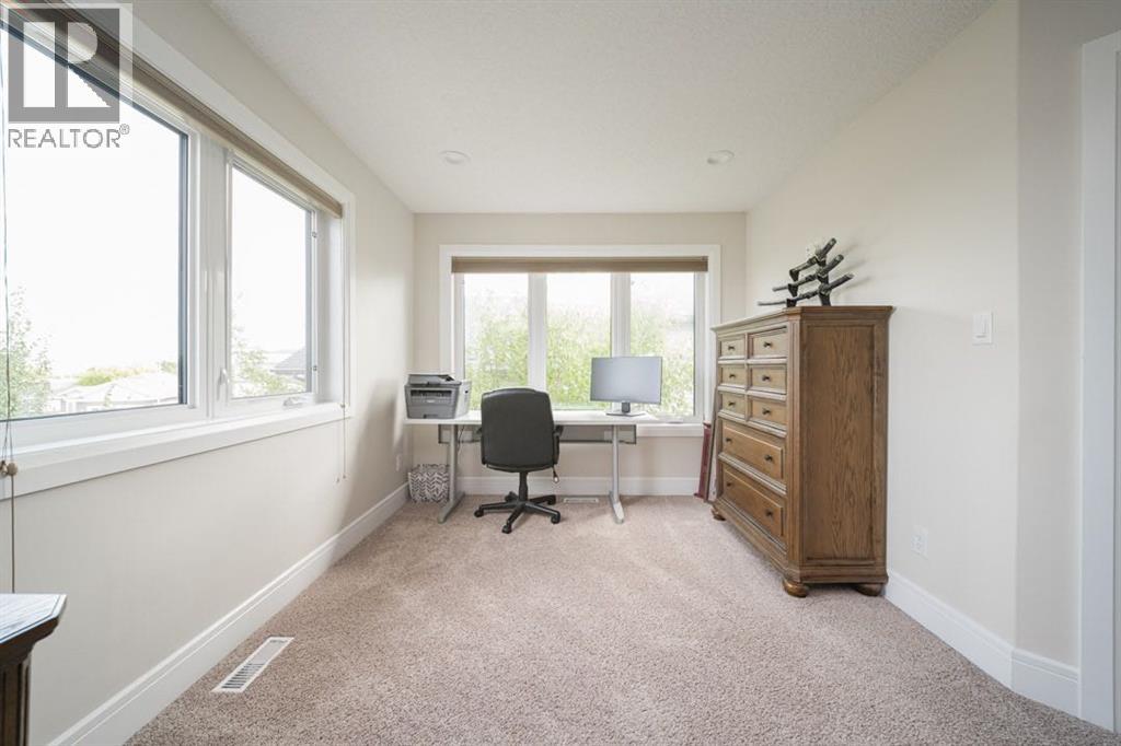 141 Beaverglen Close, Fort McMurray