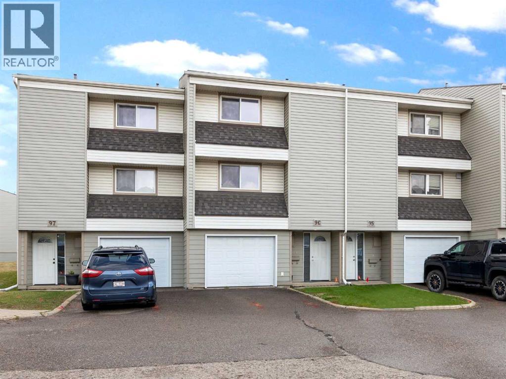 400 Silin Forest Road, Fort McMurray