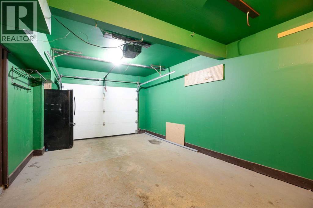 400 Silin Forest Road, Fort McMurray