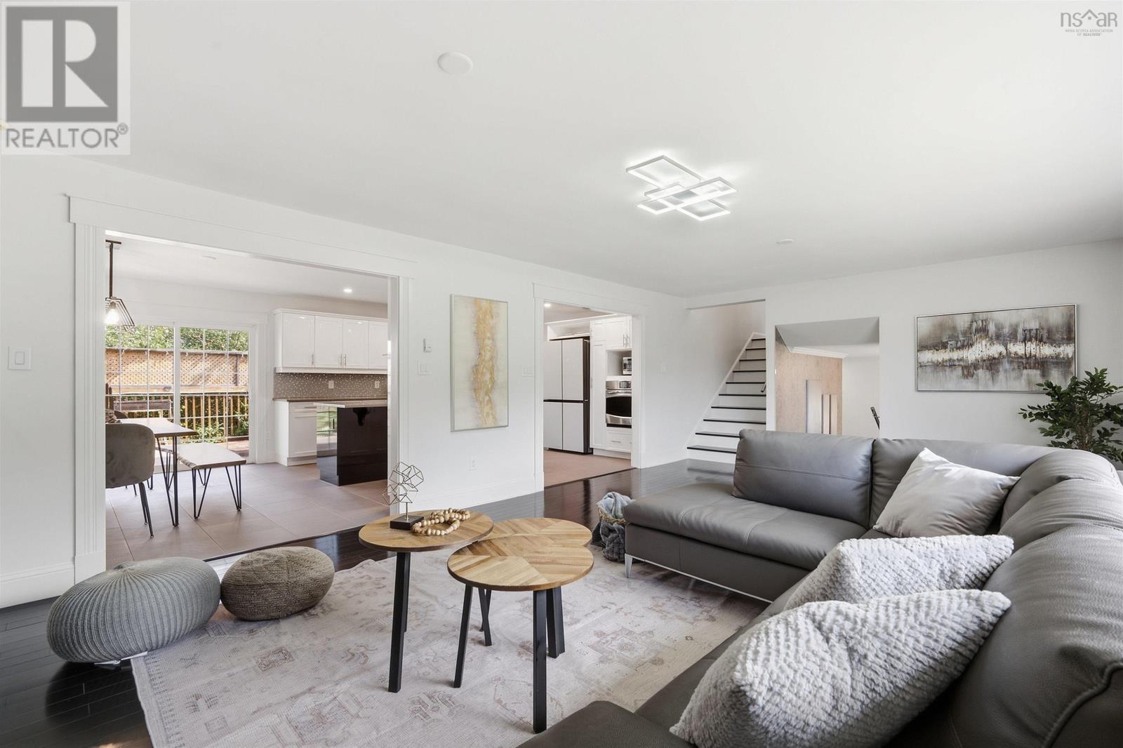 11 Laurentian Drive - 6