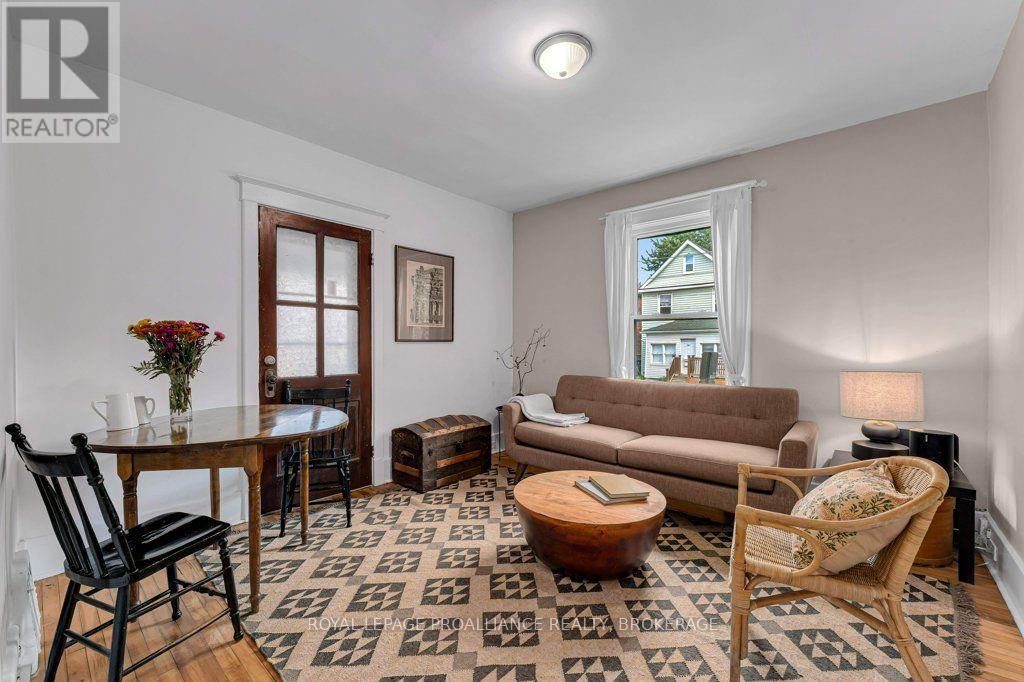 384 BARRIE STREET, Kingston (East of Sir John A. Blvd) — photo 10