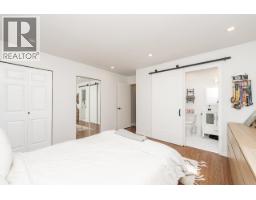 1221 Rochester Avenue, Coquitlam, BC V3K2X3 Photo 13