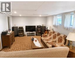 110 Howard Street, Halkirk, AB T0C1M0 Photo 19