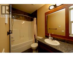 4905 Castledale View Estates Road Road, Golden, BC V0A1L0 Photo 23