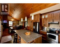 4905 Castledale View Estates Road Road, Golden, BC V0A1L0 Photo 14