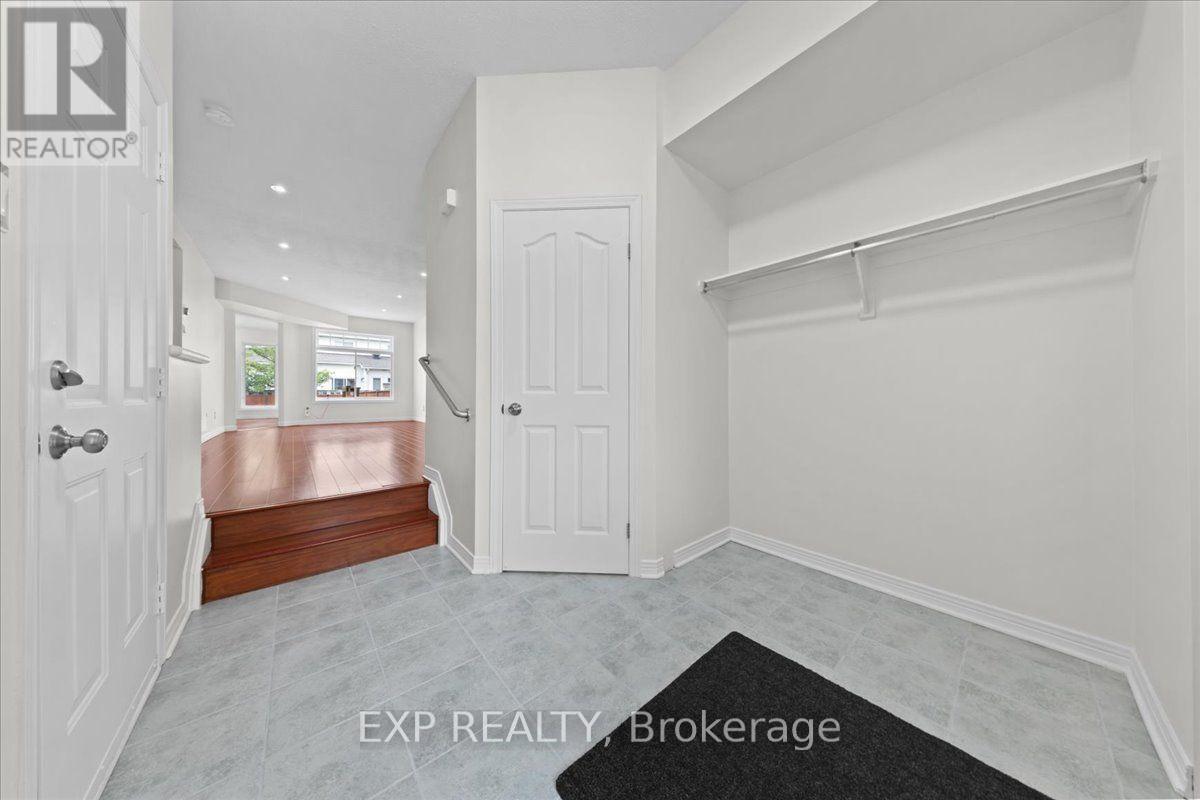 40 BISHOPS MILLS WAY - 4