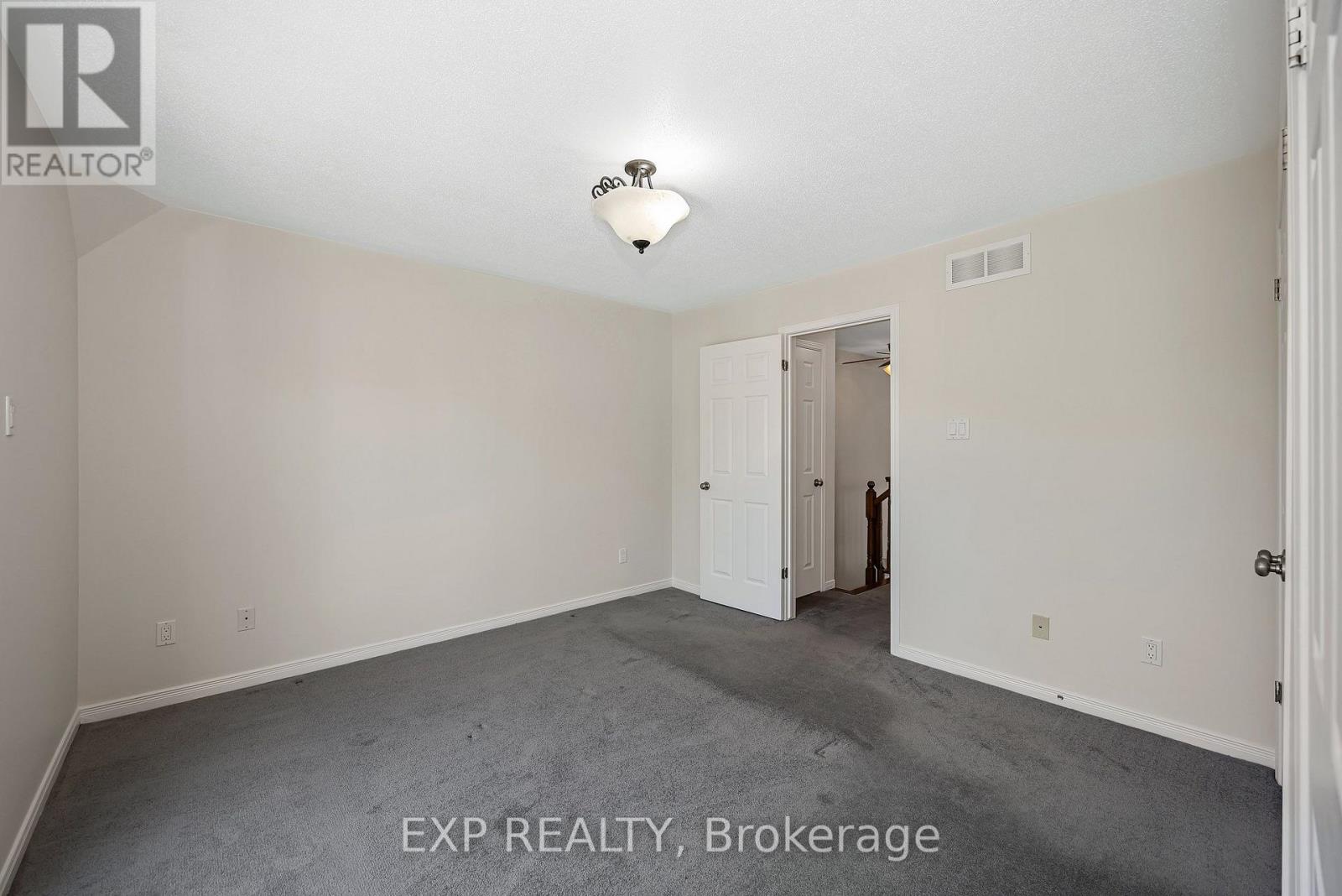 295 - 29 JARDIN PRIVATE E photo 17