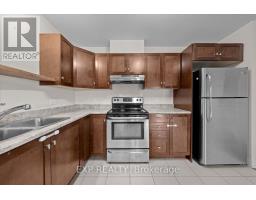 202 - 245 Equinox Drive E, Russell, ON K0A1W0 Photo 21
