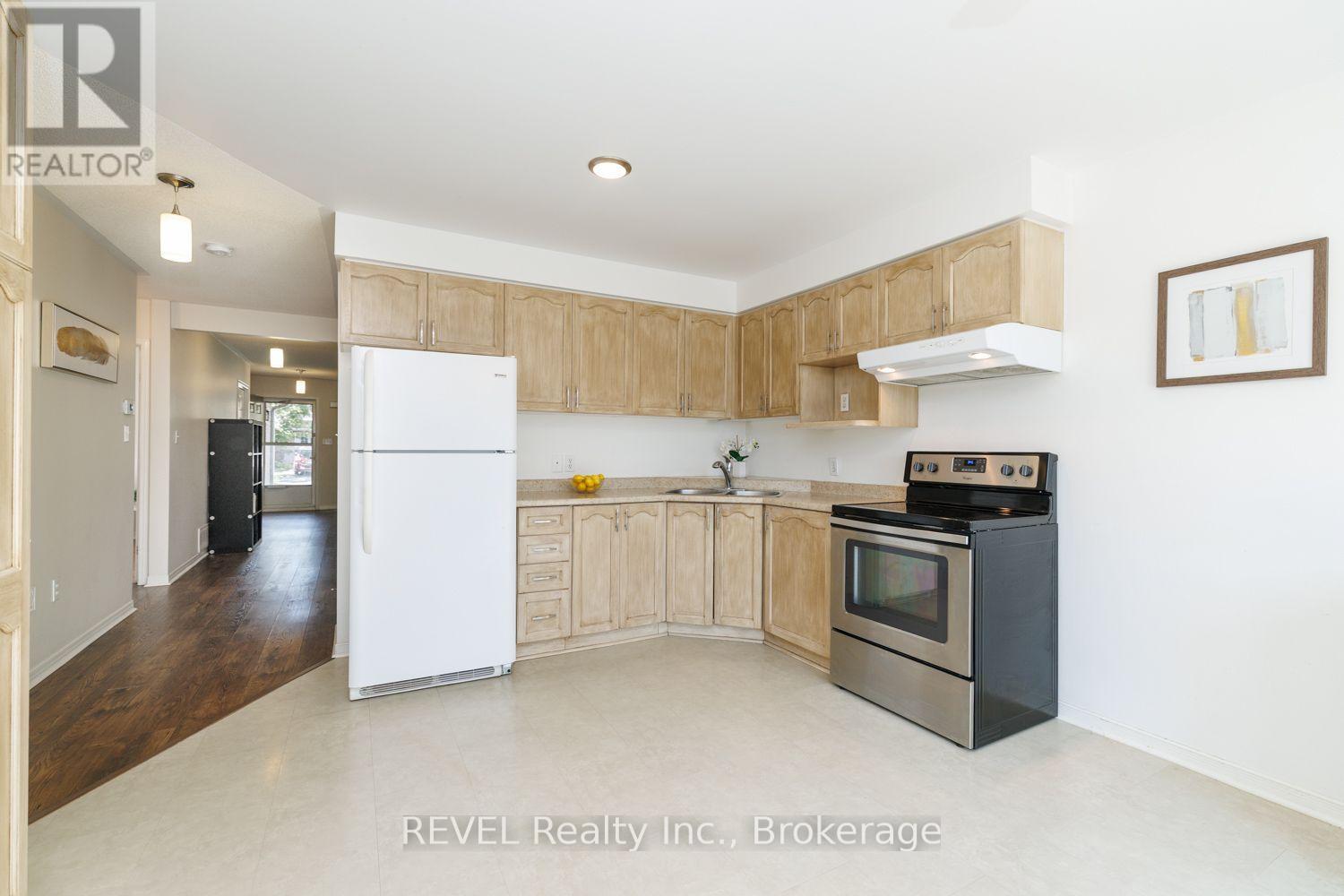 4 SADDLER STREET - Image 13