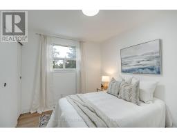 2403 Delkus Crescent, Mississauga, ON L5A1K8 Photo 19