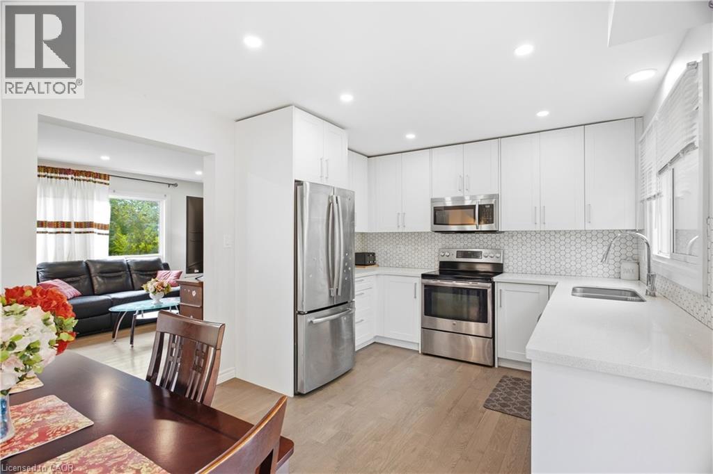 10 JEAN Avenue - Image 9