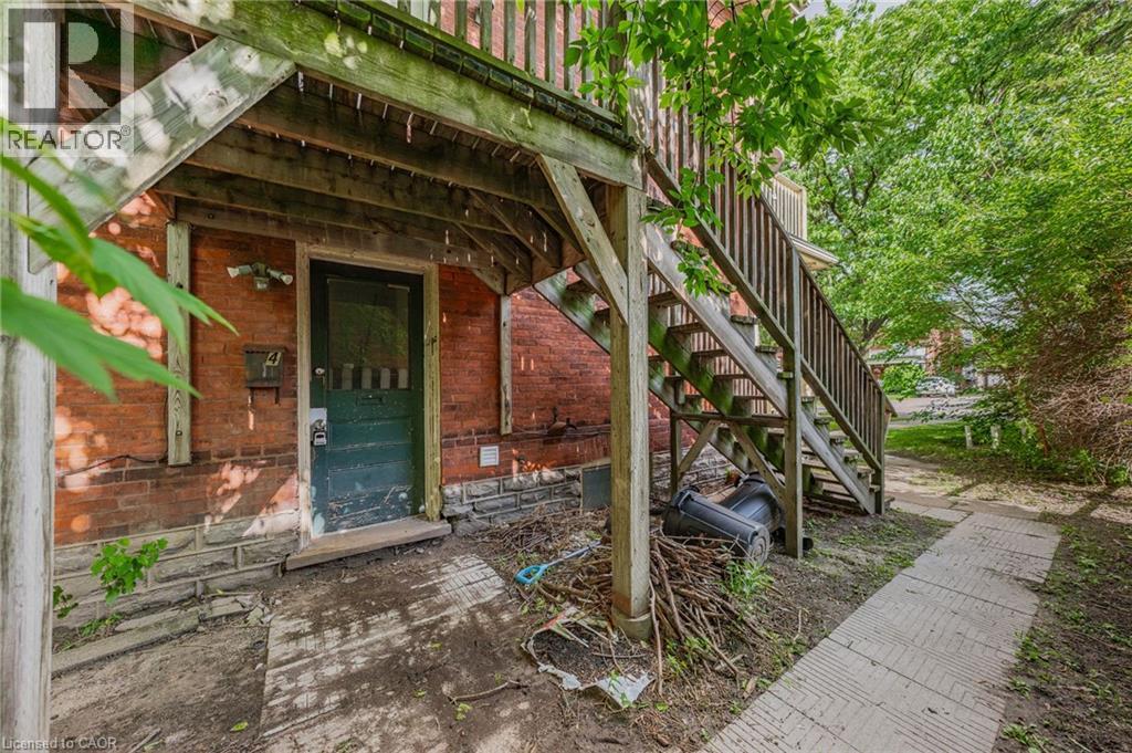 126 Chatham Street — photo 34