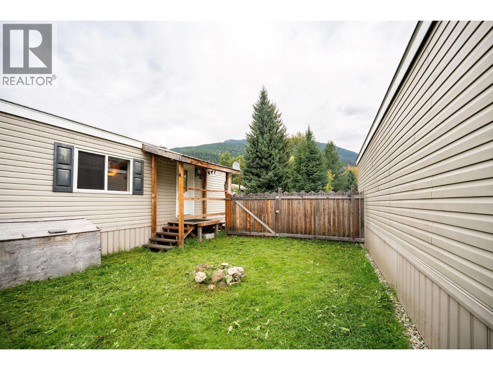 #1 318 Humbert Street - Image 17